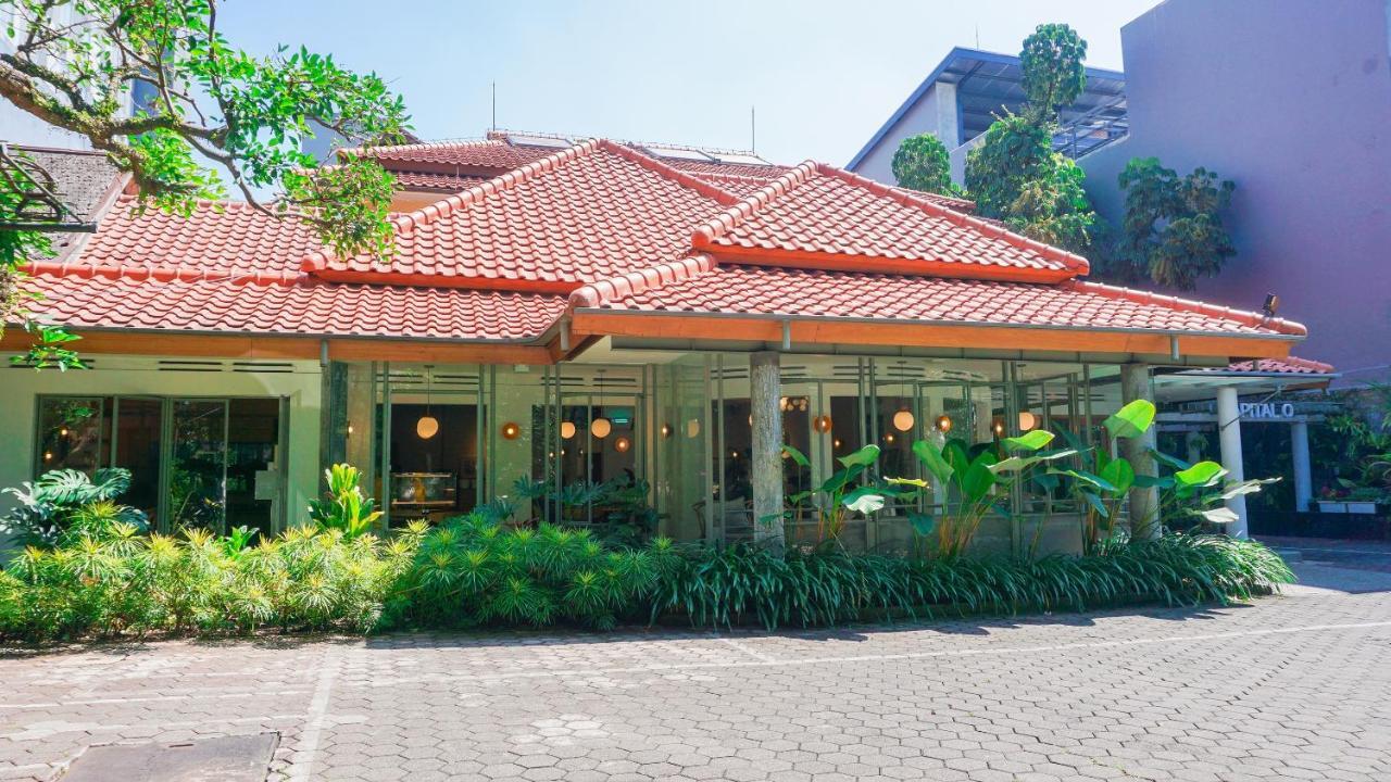 Capital O 1616 Setiabudhi Indah Hotel Бандунг Екстериор снимка